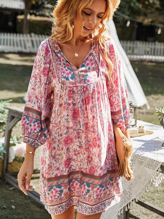 Chic Bohemian Floral Dress for Dreamy Summer Vacations