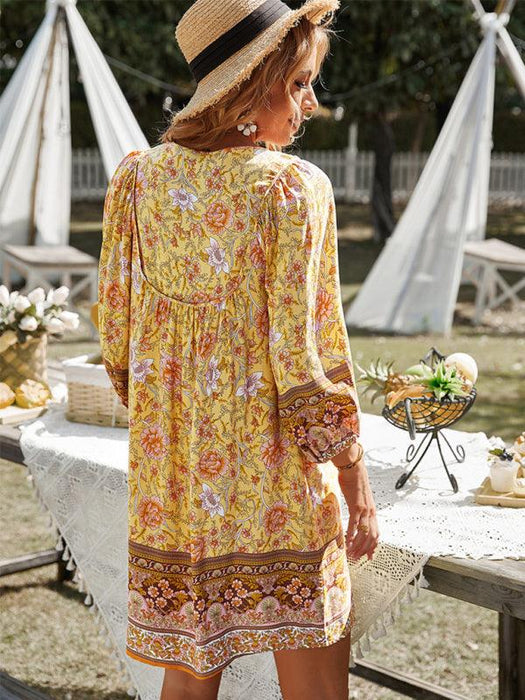 Chic Bohemian Floral Dress for Dreamy Summer Vacations