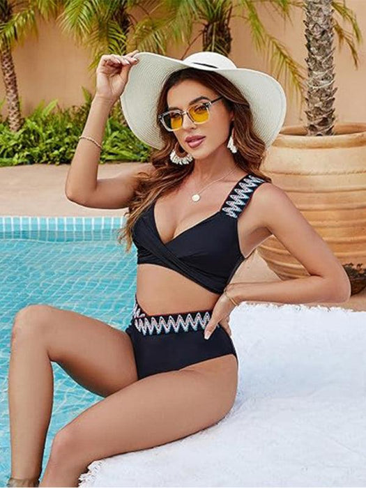 Chic High-Waisted V-Neck Swimwear Set with Trendy Elastic Detail