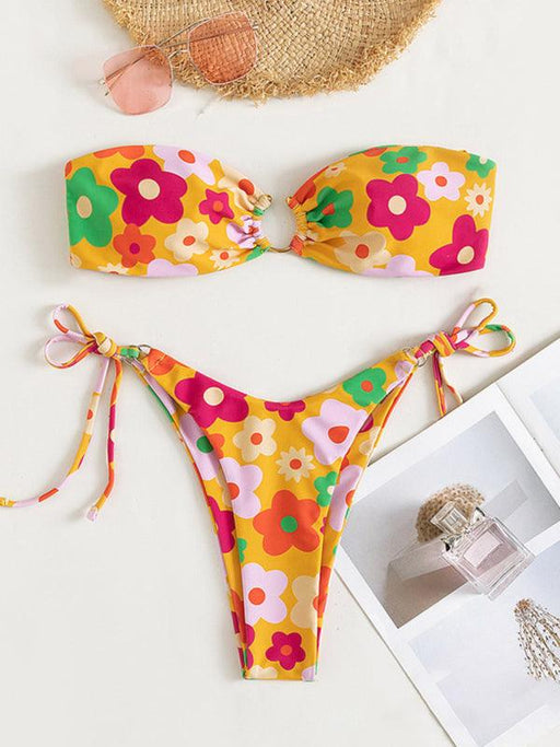 Chic Floral Print Bikini Set with Elegant Metal Accent