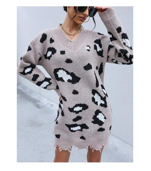 Leopard Print V-Neck Sweater Dress with Cozy Leopard Pattern - Casual Elegance for Autumn-Winter