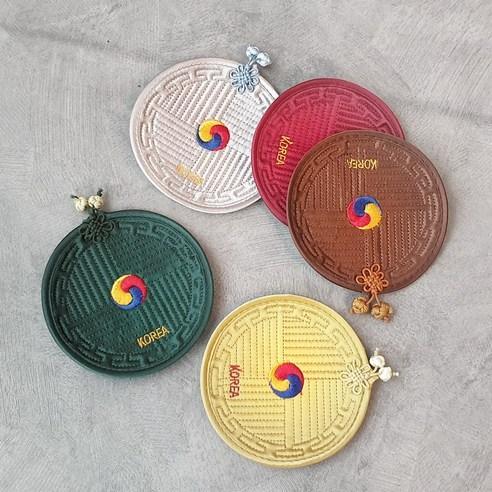 Korean Cultural Elegance: Embroidered Coaster Set with Luxury Gift Packaging