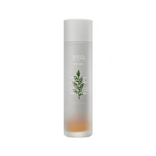 Artemisia Harmony Elixir: Soothing Essence for Radiant Skin