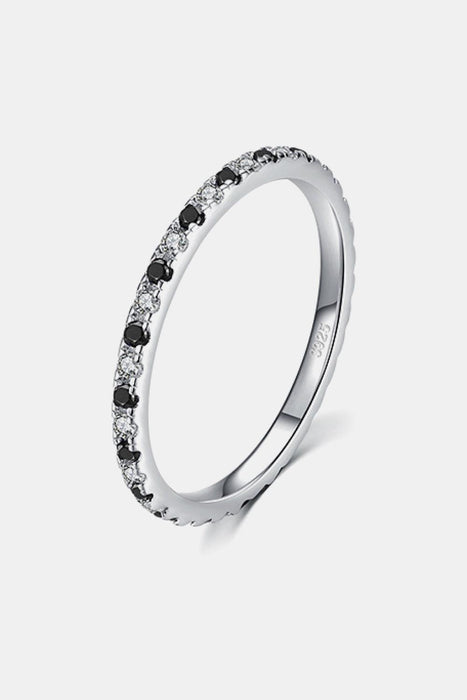 Radiant Elegance: 925 Sterling Silver Ring with Stunning Cubic Zirconia