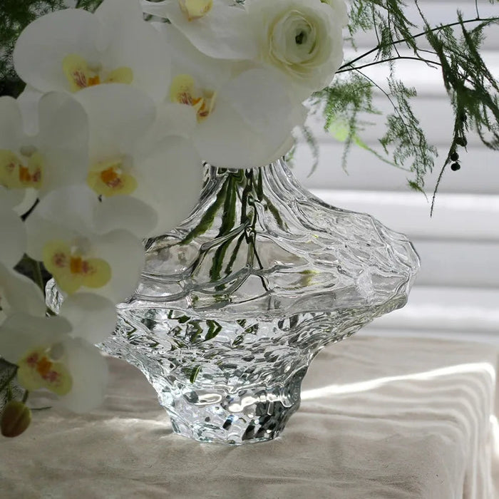 Stone Grain Glass Vase: Contemporary Decor Accent for Plant Displays