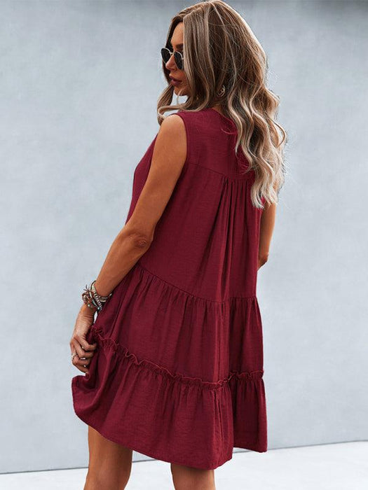 Elegant Sleeveless V-Neck Dress for Effortless Style