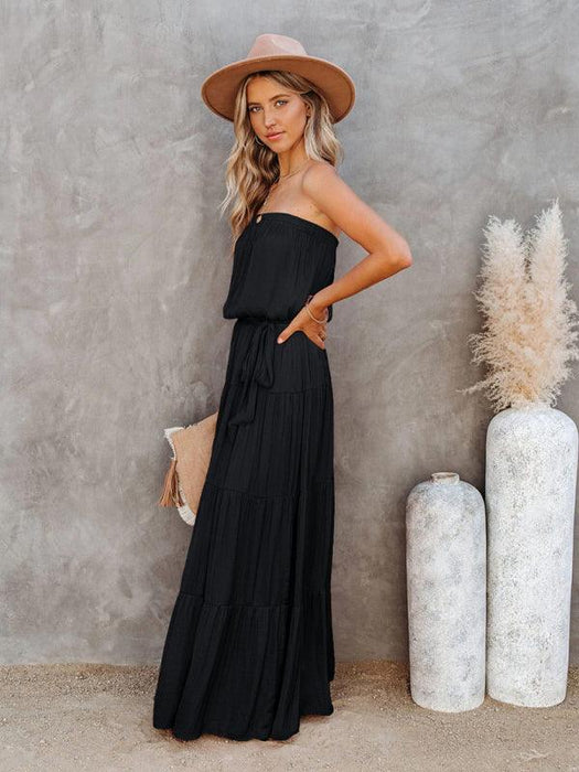 Chic Backless Lace Maxi Dress for Fashion-Forward Women