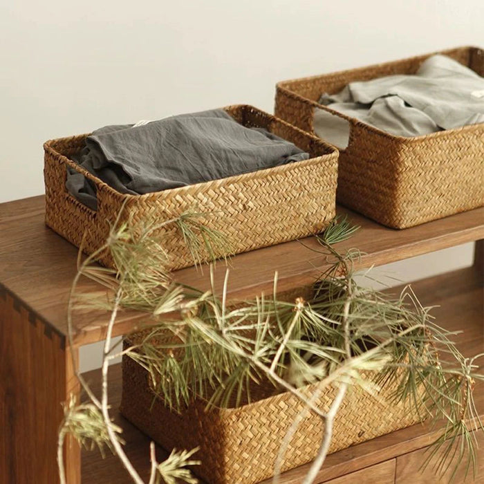 Handwoven Large Seagrass Basket - Elegant Kitchen Organizer for Fruits, Bread, and Towels