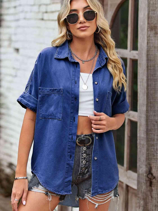 Chic Longline Denim Jacket with Classic Collar and Practical Pockets