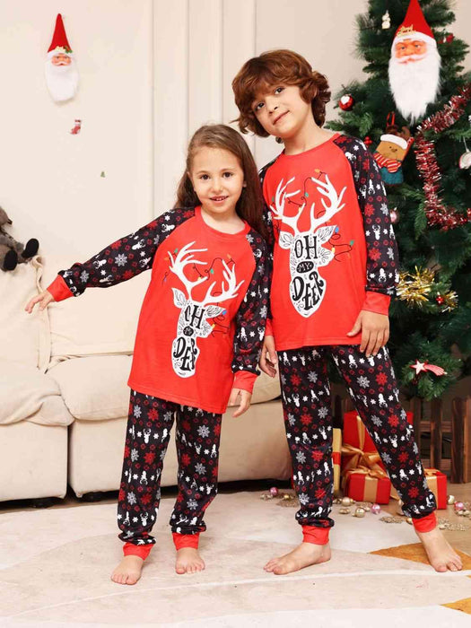 Festive Reindeer-Themed Kids' Outfit Set for a Joyful Holiday Look