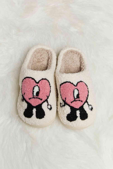 Melody Love Heart Print Plush Fleece Slippers for Cozy Comfort