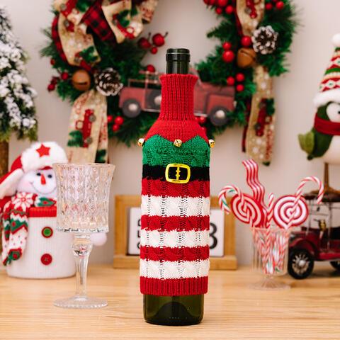 Elegant Cable-Knit Wine Bottle Covers in Premium Polyester