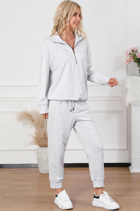 Luxe Zip-Up Lounge Set with Coordinating Joggers for Stylish Comfort