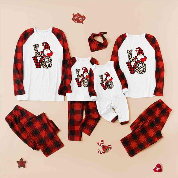 Charming LOVE Print Tee and Plaid Trousers Outfit for Trendy Kids - Stylish Two-Piece Set