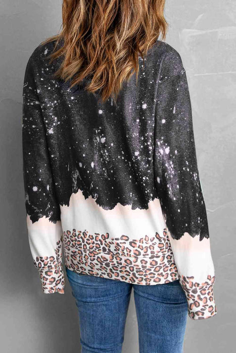 Winter Wonderland Cat Graphic Sweatshirt