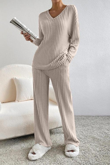 Chic Ribbed V-Neck Lounge Set - Ultimate Comfort Attire