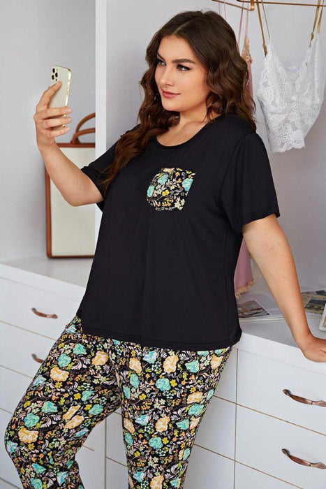 Floral Elegance Plus Size Lounge Set with Tee and Pants