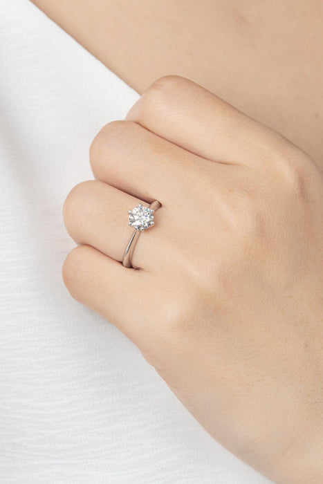 Sophisticated Platinum Lab Diamond Ring: Elegant 1 Carat Sparkler