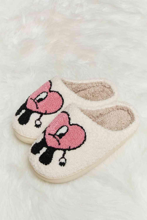 Charming Heart Print Plush Fleece Slippers - Indulge in Cozy Bliss