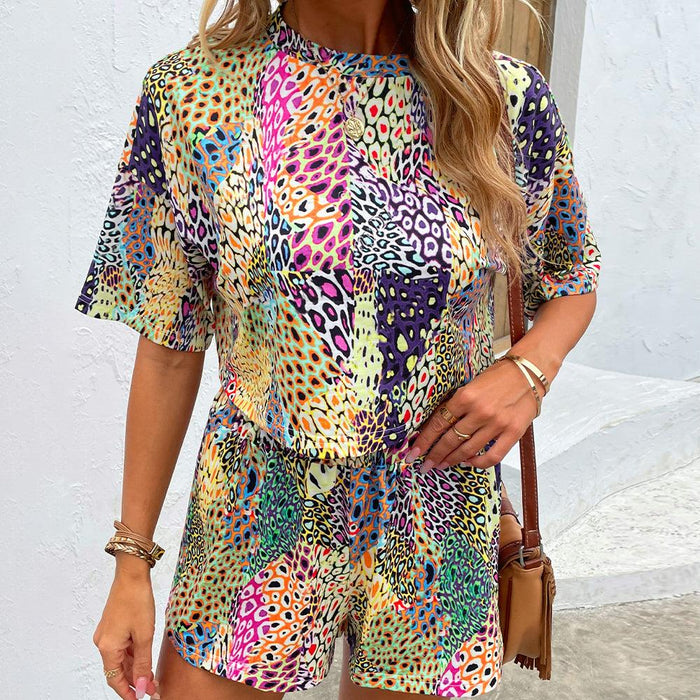 Chic Multicolored Print Two-Piece Casual Outfit with Top and Shorts