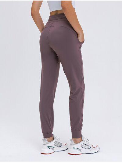 Chic and Functional: Trendy Tied Joggers with Versatile Pockets