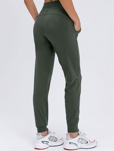 Chic and Functional: Trendy Tied Joggers with Versatile Pockets