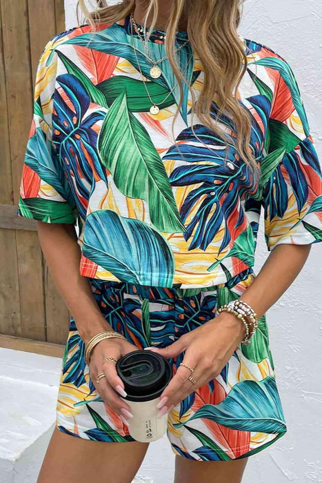 Chic Printed Lounge Set with Coordinating Half Sleeve Top and Shorts