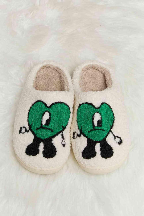 Melody Love Heart Print Plush Fleece Slippers for Cozy Comfort