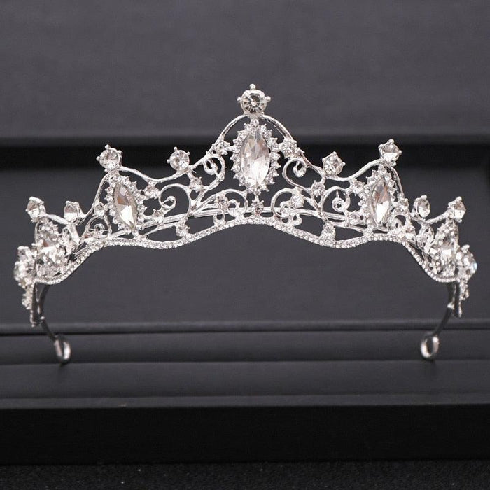 Majestic Baroque Crown: Artisan Craftsmanship for Unforgettable Celebrations