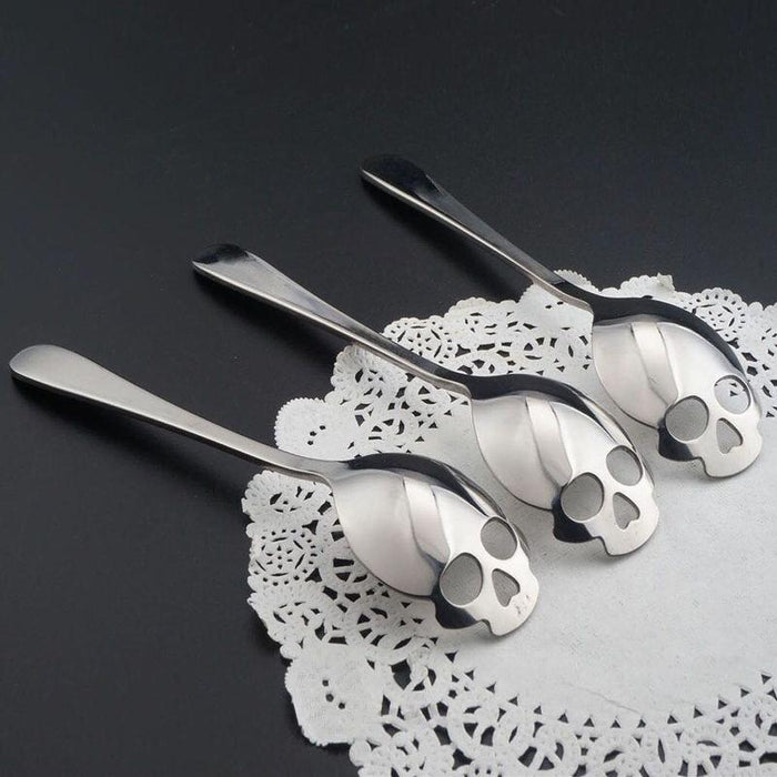 Skull Design Stainless Steel Spoon: Stylish Dining Essential