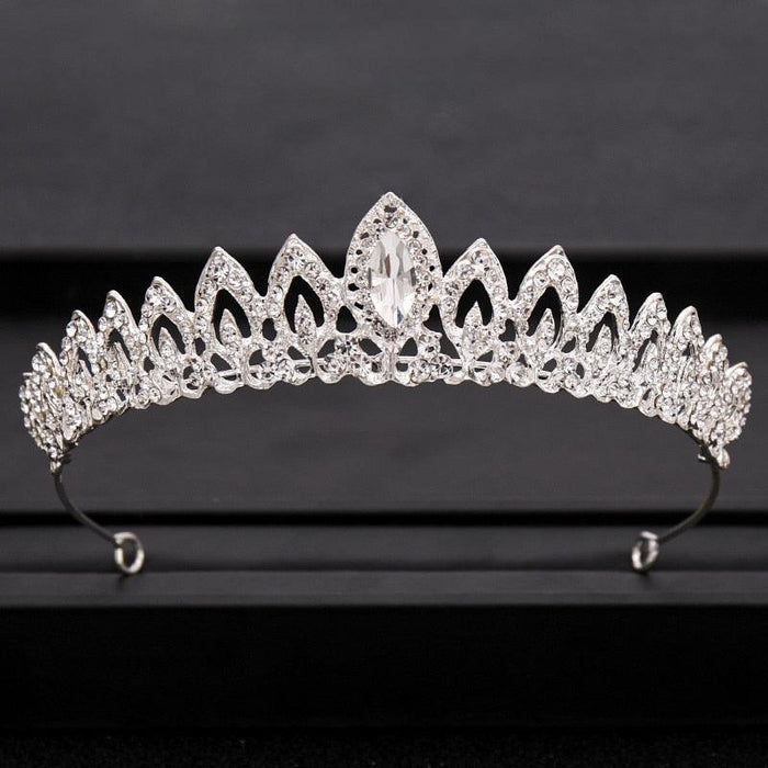 Majestic Baroque Crown: Artisan Craftsmanship for Unforgettable Celebrations