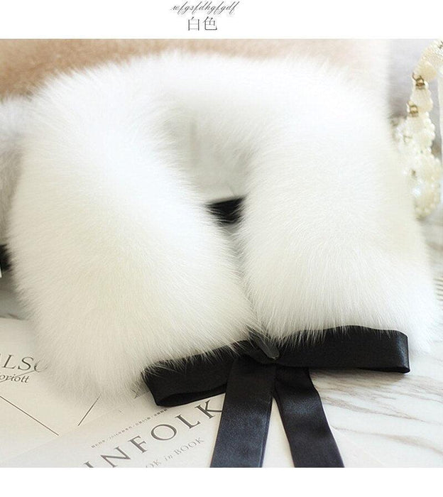 Elegant Winter Chic Raccoon Dog Fur Ribbon Stole