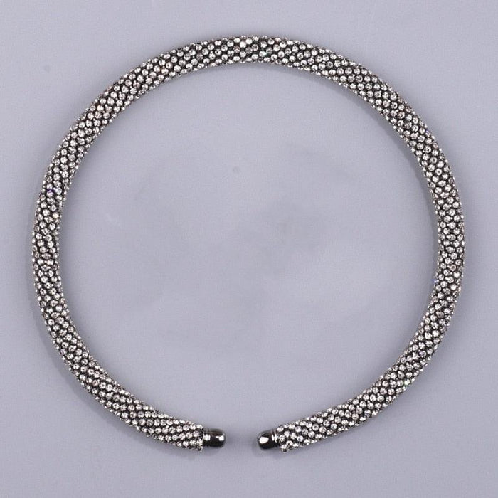 Luxurious Crystal Choker Necklace - Timeless Elegance for the Modern Woman