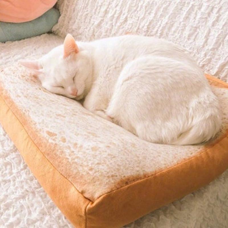 Toasty Comfort Cat Pillow - The Purrfect Luxury Retreat for Your Feline