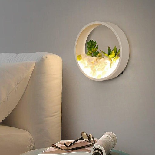 Floral Nordic-Inspired Wall Light for Cozy Ambiance