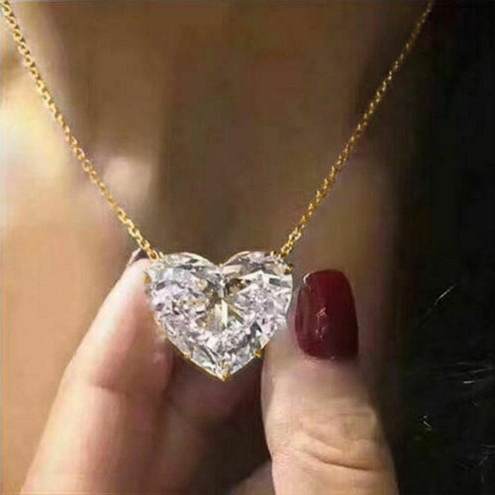 Charming Heart-Shaped CZ Pendant Necklace - Elegant Jewelry for Fashion-Forward Women