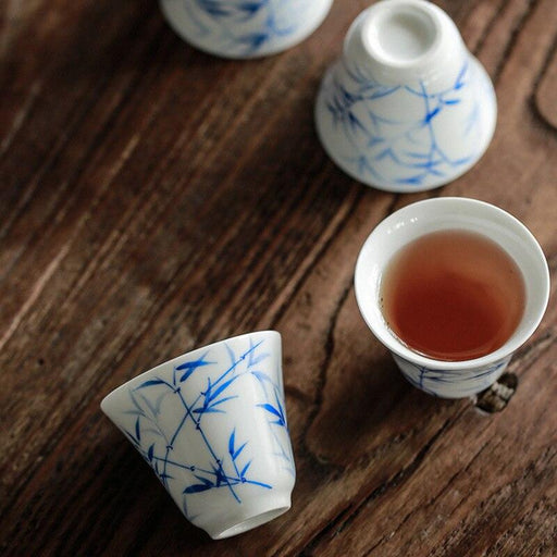 Elegant Artisanal Porcelain TeaCups - Elevate Your Tea Rituals