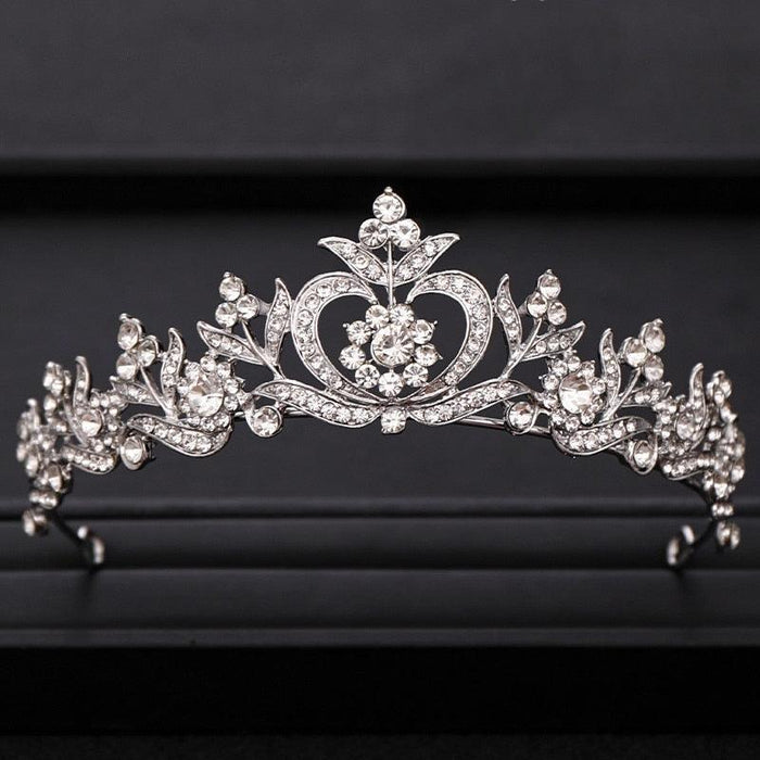 Majestic Baroque Crown: Artisan Craftsmanship for Unforgettable Celebrations