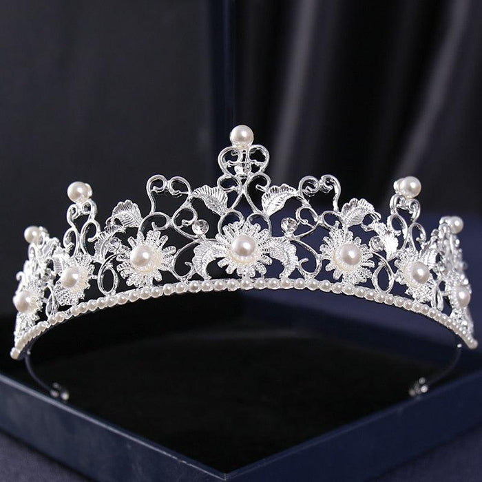 Elegant Silver Rhinestone Tiara - Glamorous Hair Accessory for Special Occasions