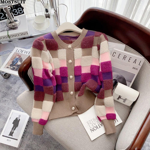 Winter Chic Multicolor Plaid Knit Cardigan | Stylish O-neck Sweater