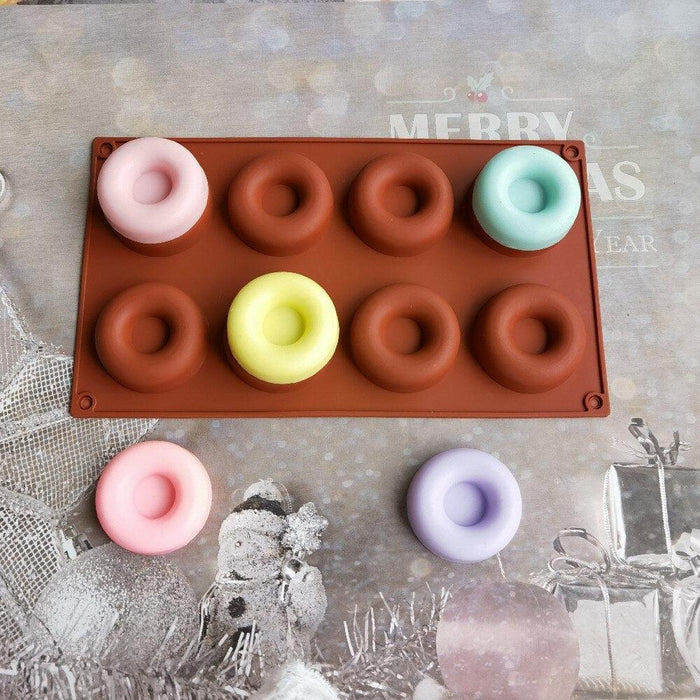 Effortless 8-Hole Silicone Baking Mold for Delicious Treats