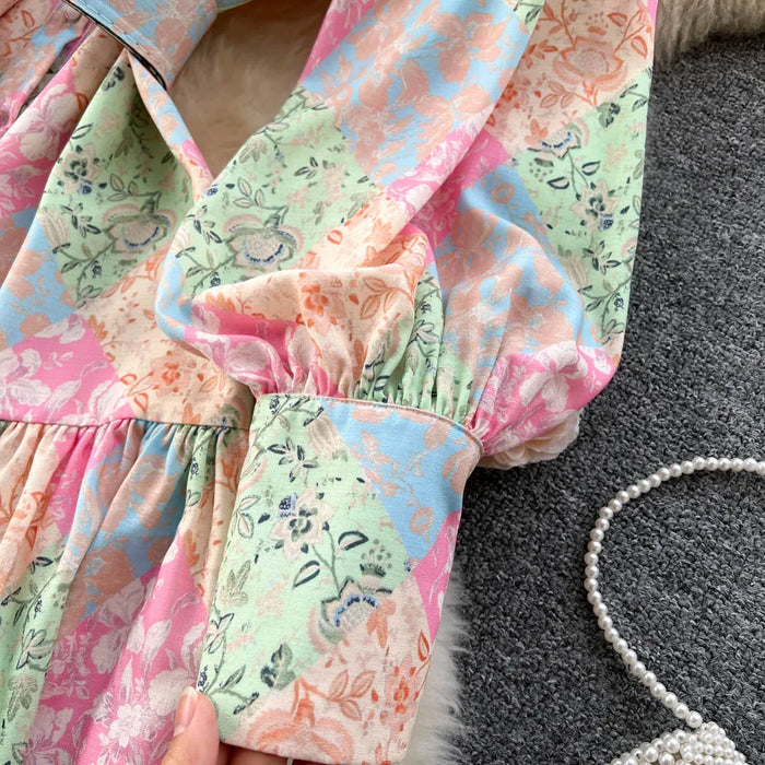Elegant Women's Floral Print Turtleneck Midi Dress
