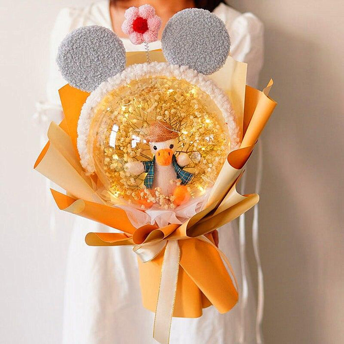 Charming Dried Gypsophila Duck Bouquet - A Whimsical Gift for Her