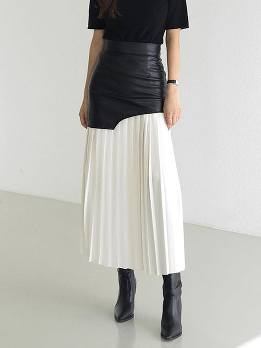 Chic Pleated High Waist Midi Skirt for Spring 2022 - Flattering and Elegant Design