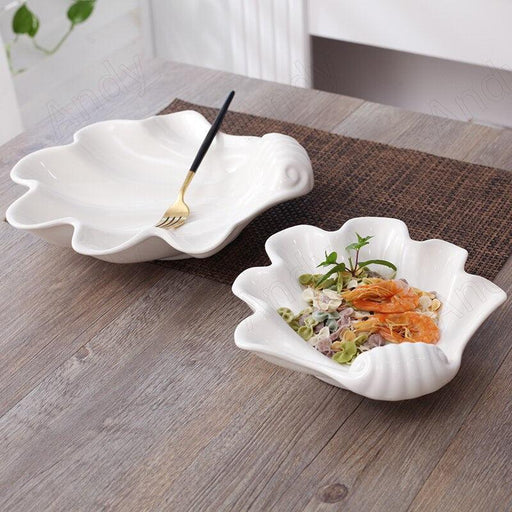 Shell-Inspired Artisanal Ceramic Plate for Exquisite Dining