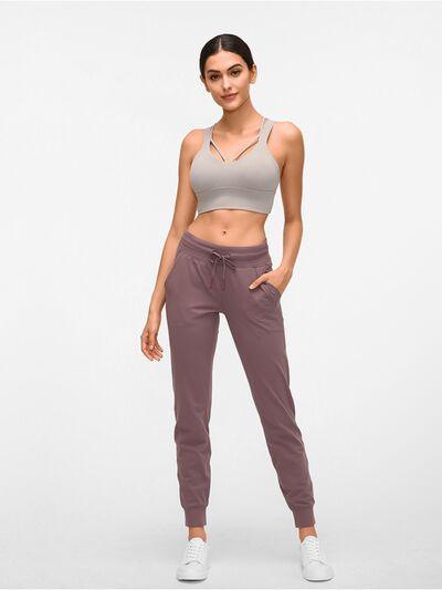 Chic and Functional: Trendy Tied Joggers with Versatile Pockets