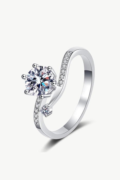 Chic Silver Ring Featuring Lab Grown Diamond and Sparkling Zircon Accents