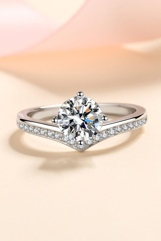 Luxurious 1 Carat Moissanite Sterling Silver Ring with Sparkling Zircon Accents - Elevate Your Style with Timeless Elegance