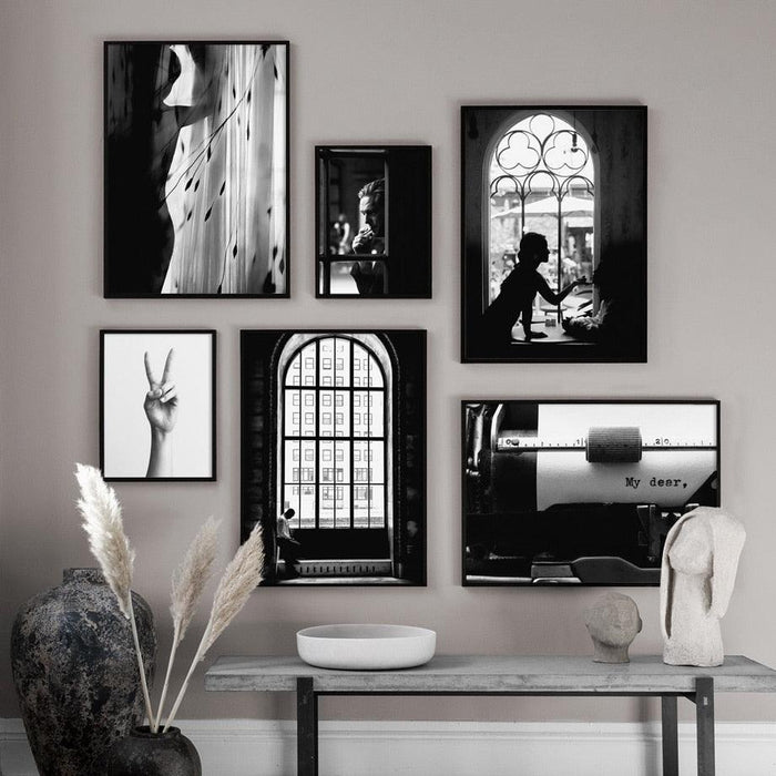 Elegant Black and White Abstract Canvas Art for a Stylish Interior