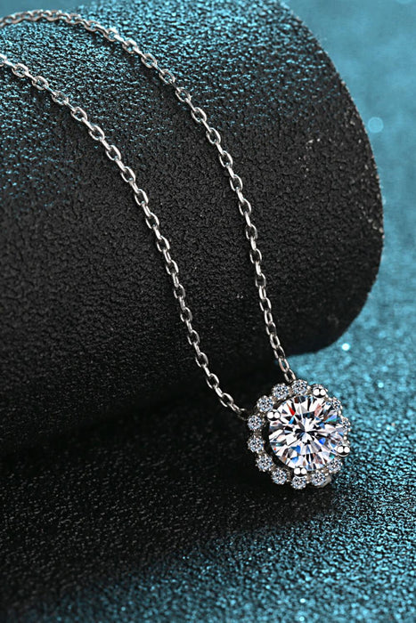 Elegant Moissanite Flower Pendant Necklace with Dazzling Zircon Accents